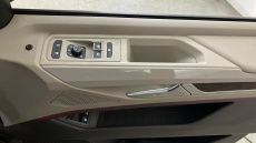 Volkswagen Multivan 1.4 TSI eHybrid Style 5dr LWB DSG Estate